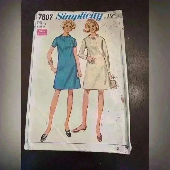 Simplicity Other - Vintage simplest sewing pattern dress